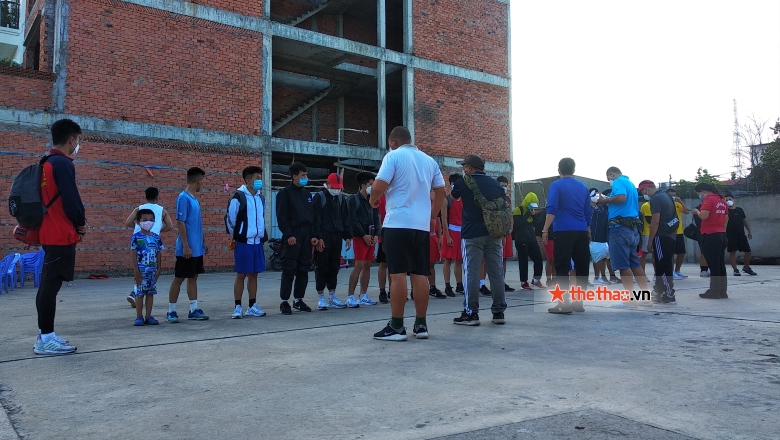 The Army Boxing group practices in Tien Giang sun, internal meeting before the national tournament - Photo 1