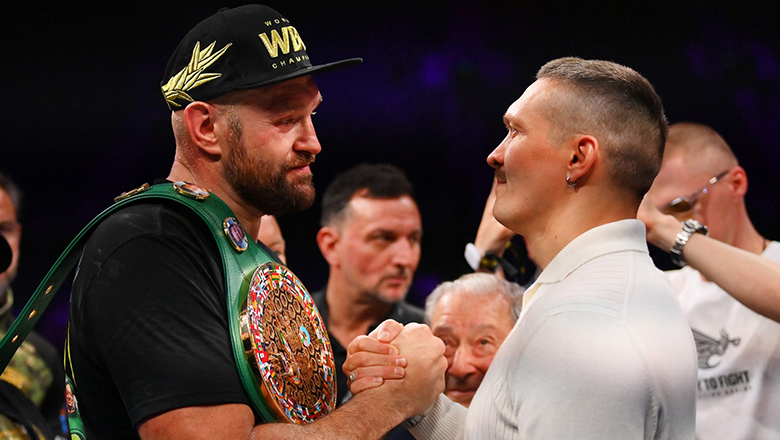 The belt match between Tyson Fury and Oleksandr Usyk continues to be delayed - Photo 1