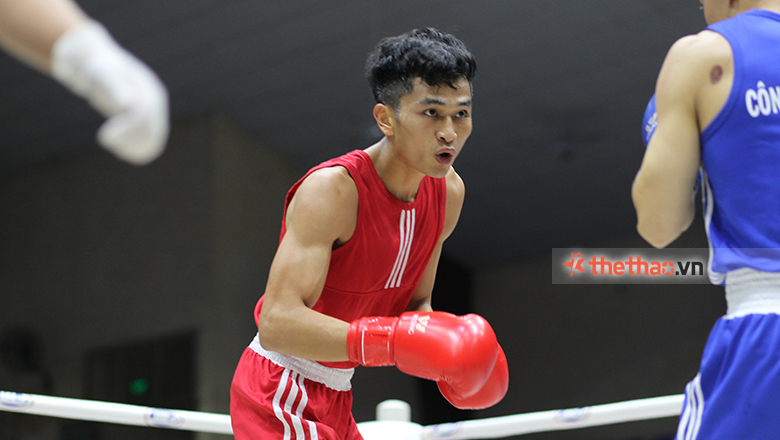 The defending national champion lost the opening match of the Asian boxing U22 - Photo 1