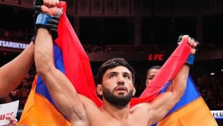 UFC 300: The referee apologizes to Arman Tsarukyan for 'missing' Charles Oliveira won - Photo 1