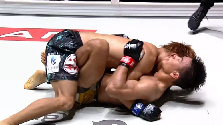 Tran Ngoc Luong loses on the launch day of One Championship - Photo 1