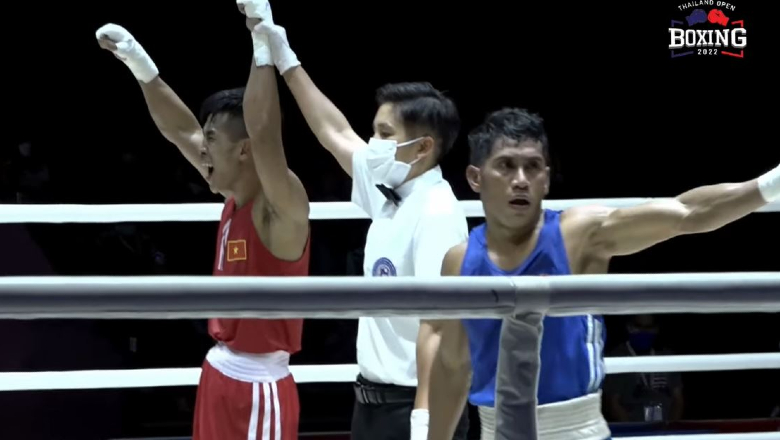 Tran Van Thao won in the quarterfinals of the Thai Boxing Prize - Photo 2