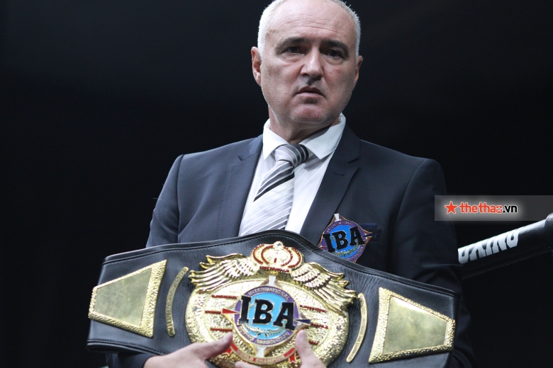 Tran Van Thao won the World IBA belt, no opponent in the first half - Photo 2