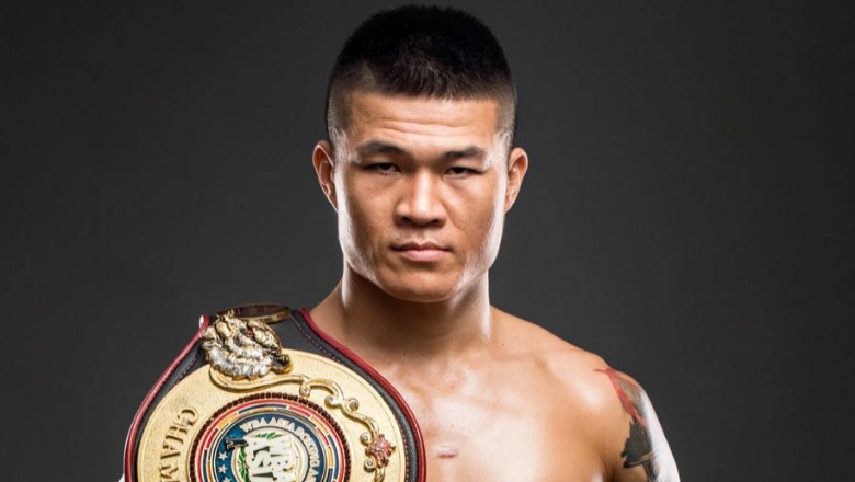 Truong Dinh Hoang, Le Huu Toan Tranh Boxing belt on the outdoor ring - Photo 1