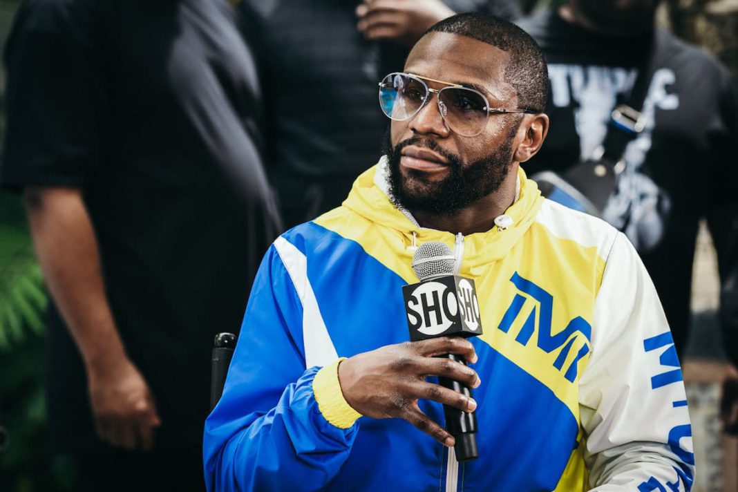 Tyron Woodley: Practice with Boxing Floyd Mayweather legend? So good! - Photo 1