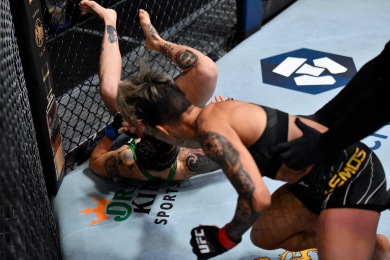 UFC Vegas 31 exploded by a 35 -second knockout - Photo 1