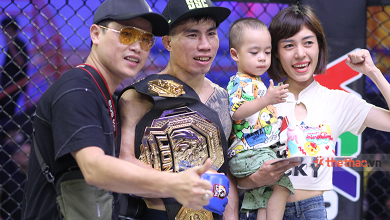 Van Nam won the Lion Championship championship as a boy's birthday gift - Photo 1
