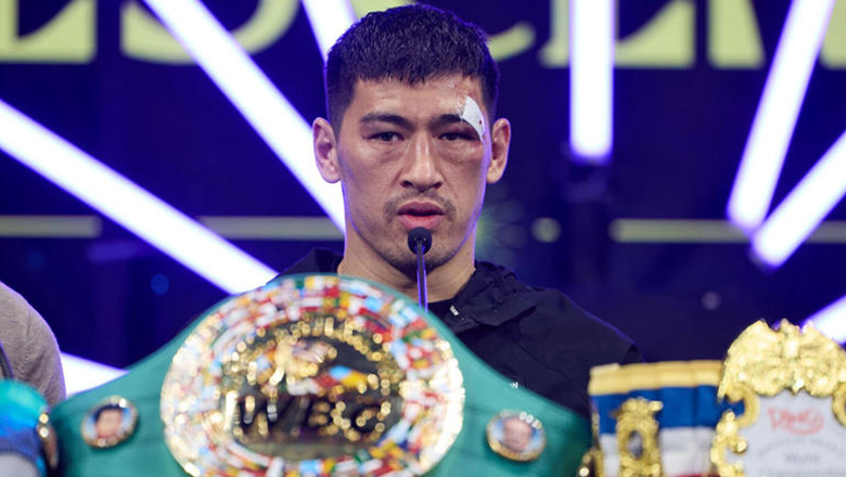 Why Dmitry Bivol accepts to abandon the WBC belt, refusing to fight David Benavidez? - Photo 1