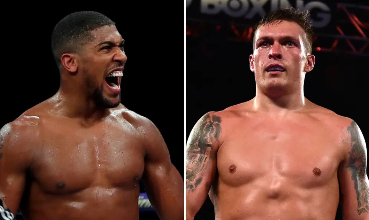 Anthony Joshua shows her muscles before the match against Oleksandr Usyk - Photo 2