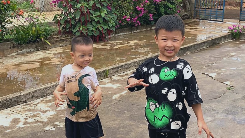 Truong Dinh Hoang brought two kids to visit his hometown in Dak Lak - Photo 2