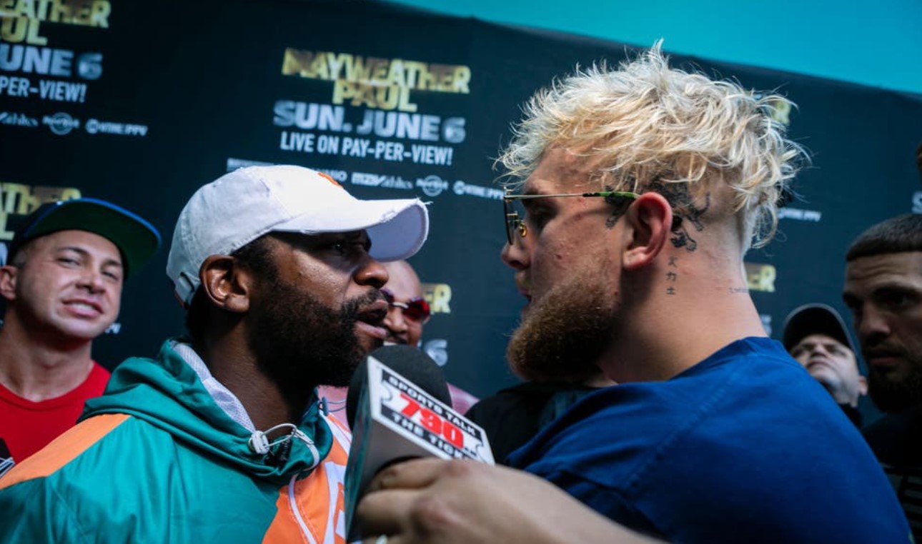 Jake Paul said that his brother Logan defeated Floyd Mayweather - Photo 2