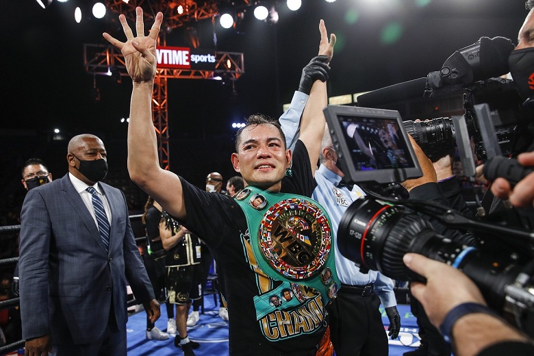 Donito Donaire became the oldest WBC champion in the history of Bantamweight - Photo 2