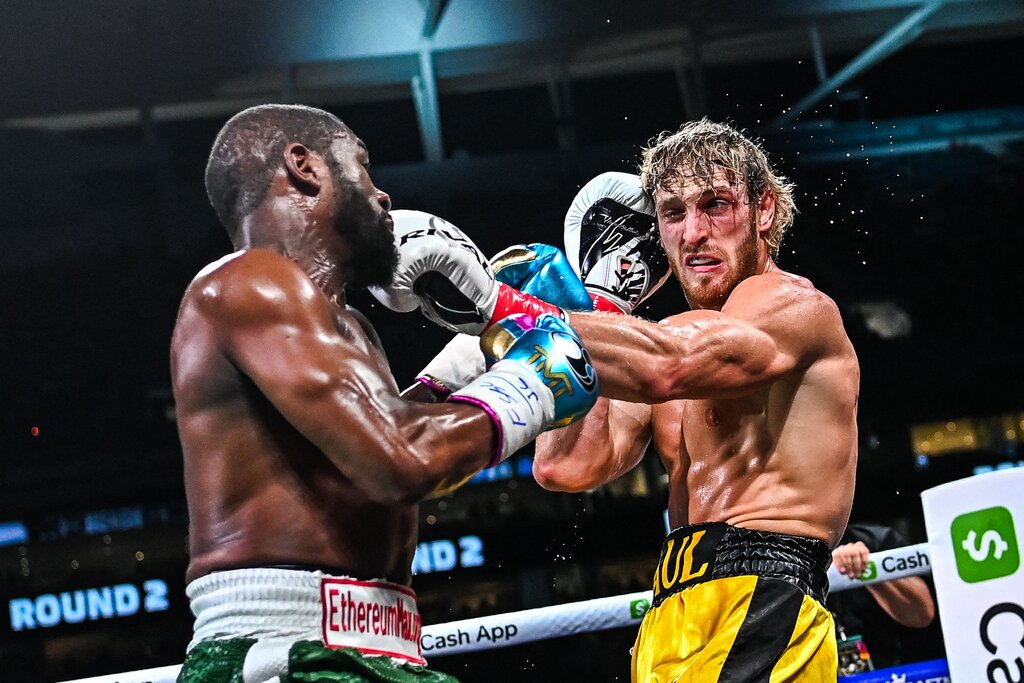 Logan Paul wants to rematch with Floyd Mayweather after eight fascinating friendships - Photo 1