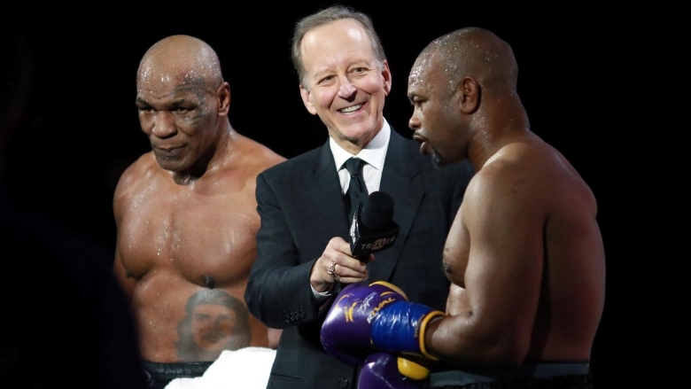 Mike Tyson was sued for refusing to confront Evander Holyfield - Photo 1