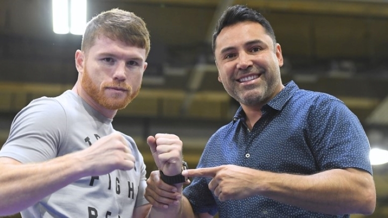 Oscar de la Hoya and Canelo Alvarez: Brothers are about to be corresponding? - Photo 1