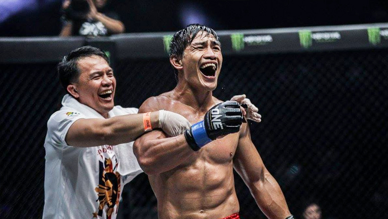4 UFC and ONE Championship boxers organize fundraising events in Vietnam - Photo 2