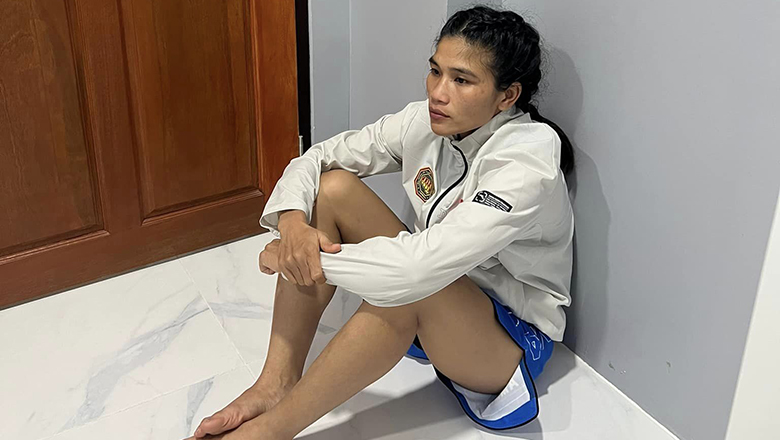 Thanh Truc is dazed after being eliminated in the Asian MMA - Photo 1